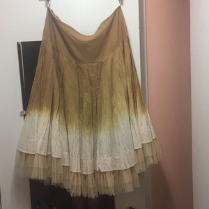 Bebe brown/beige ombre midi skirt w/ tulle bottom